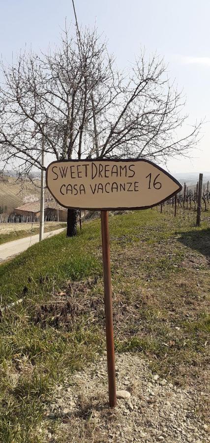 Casa Vacanze Sweet Dreams Agliano Terme Extérieur photo